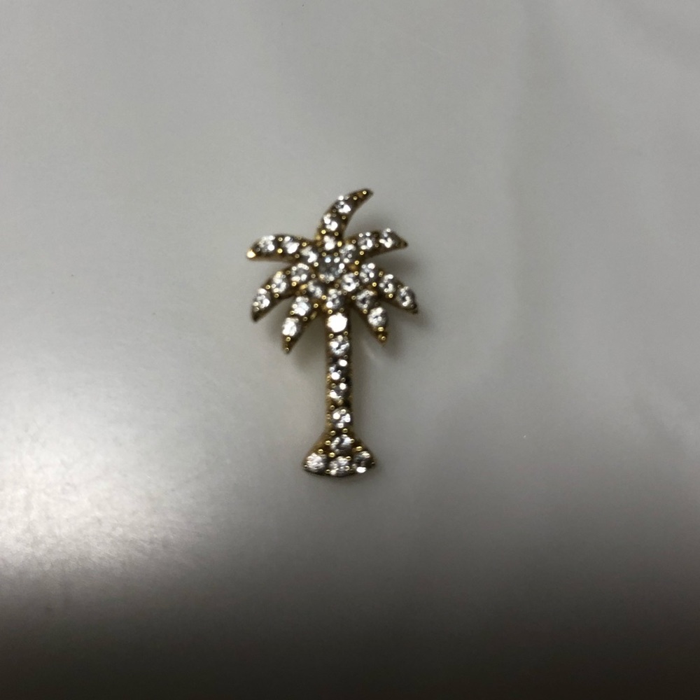 Palmetto charm